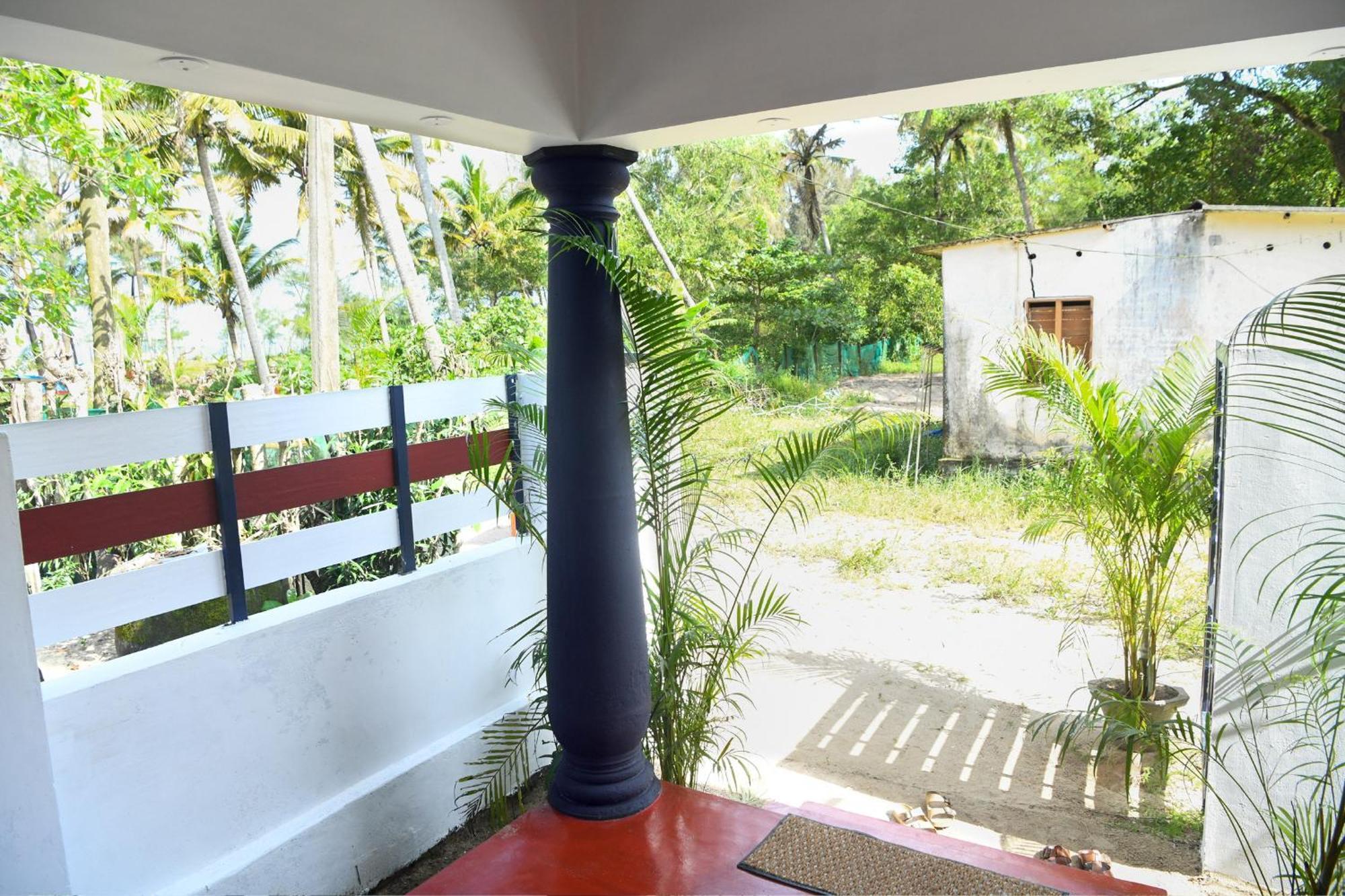 Alappuzha Shoreline Marari Beach Villa At Golden Beach Mararikulam المظهر الخارجي الصورة