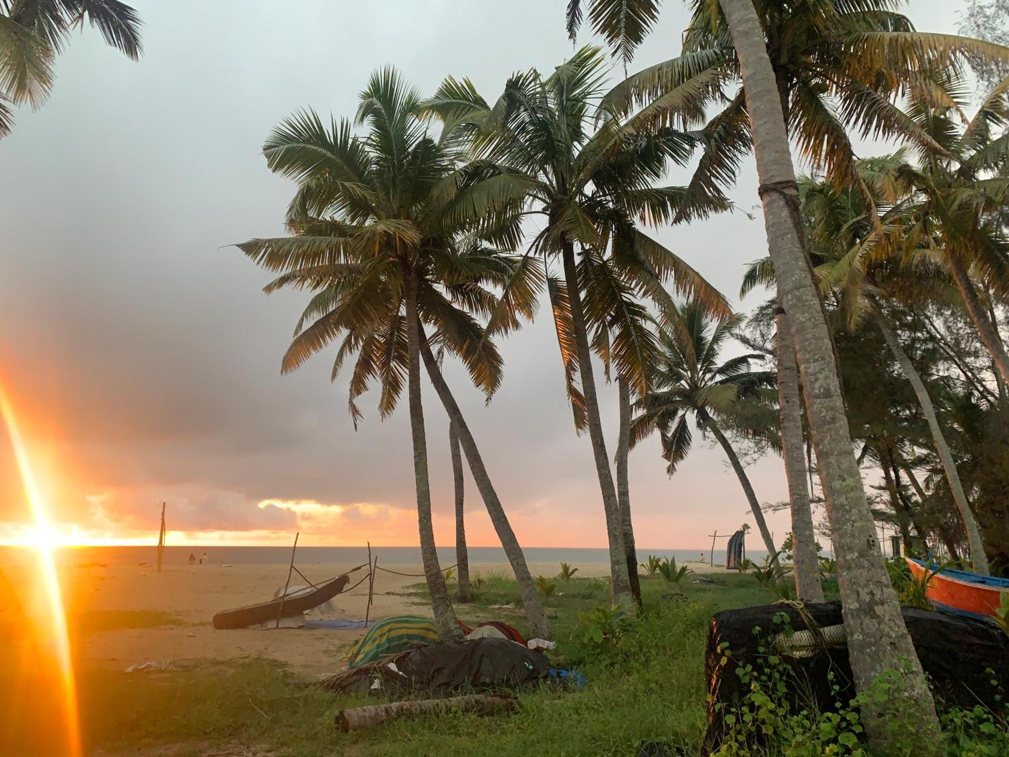 Alappuzha Shoreline Marari Beach Villa At Golden Beach Mararikulam المظهر الخارجي الصورة