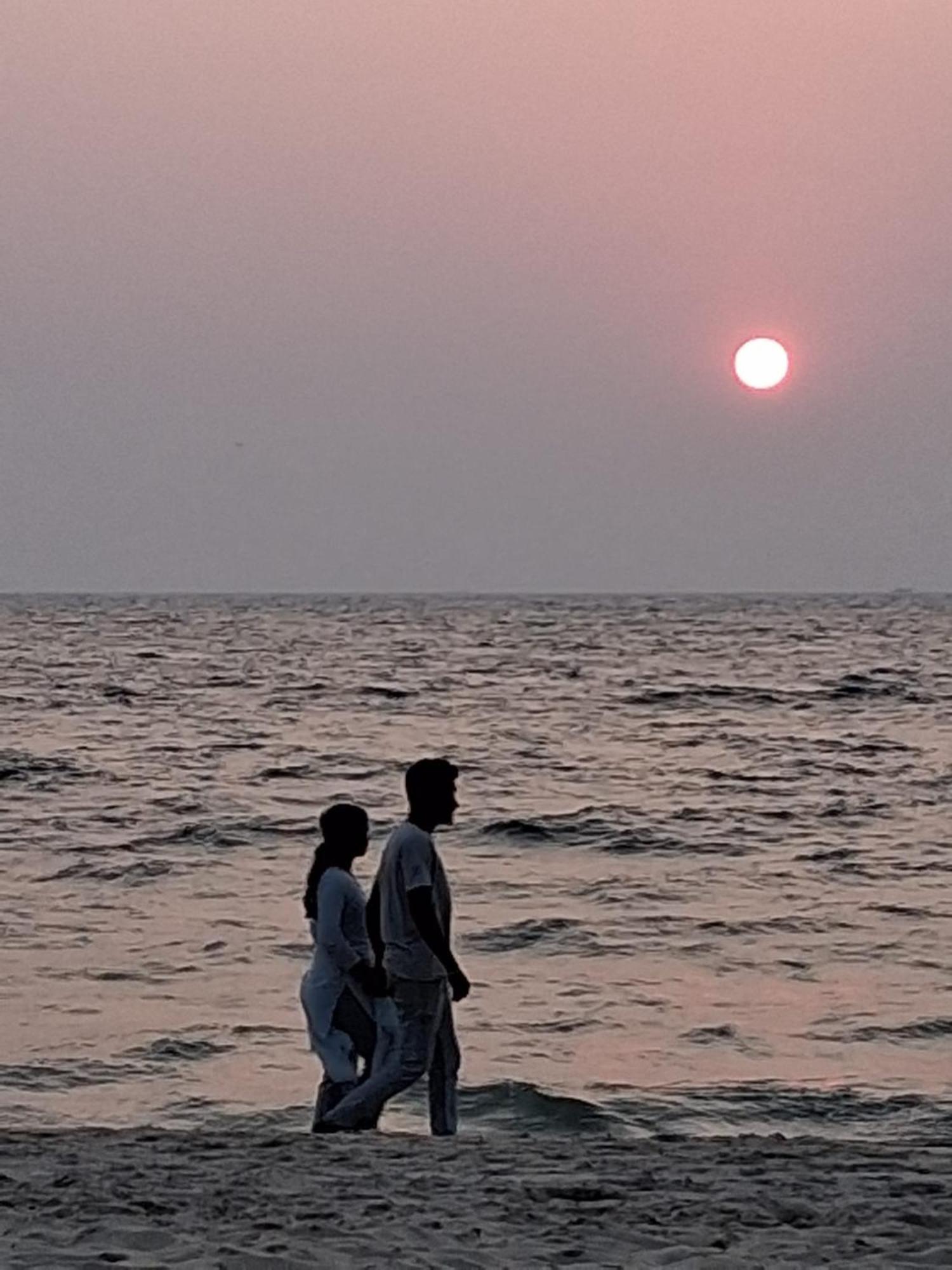 Alappuzha Shoreline Marari Beach Villa At Golden Beach Mararikulam المظهر الخارجي الصورة